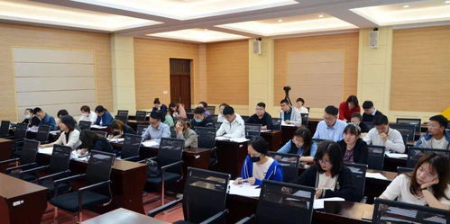 黑龙江工商学院举办首届教师发展论坛，聚焦教育项目与科研文献的研发创新